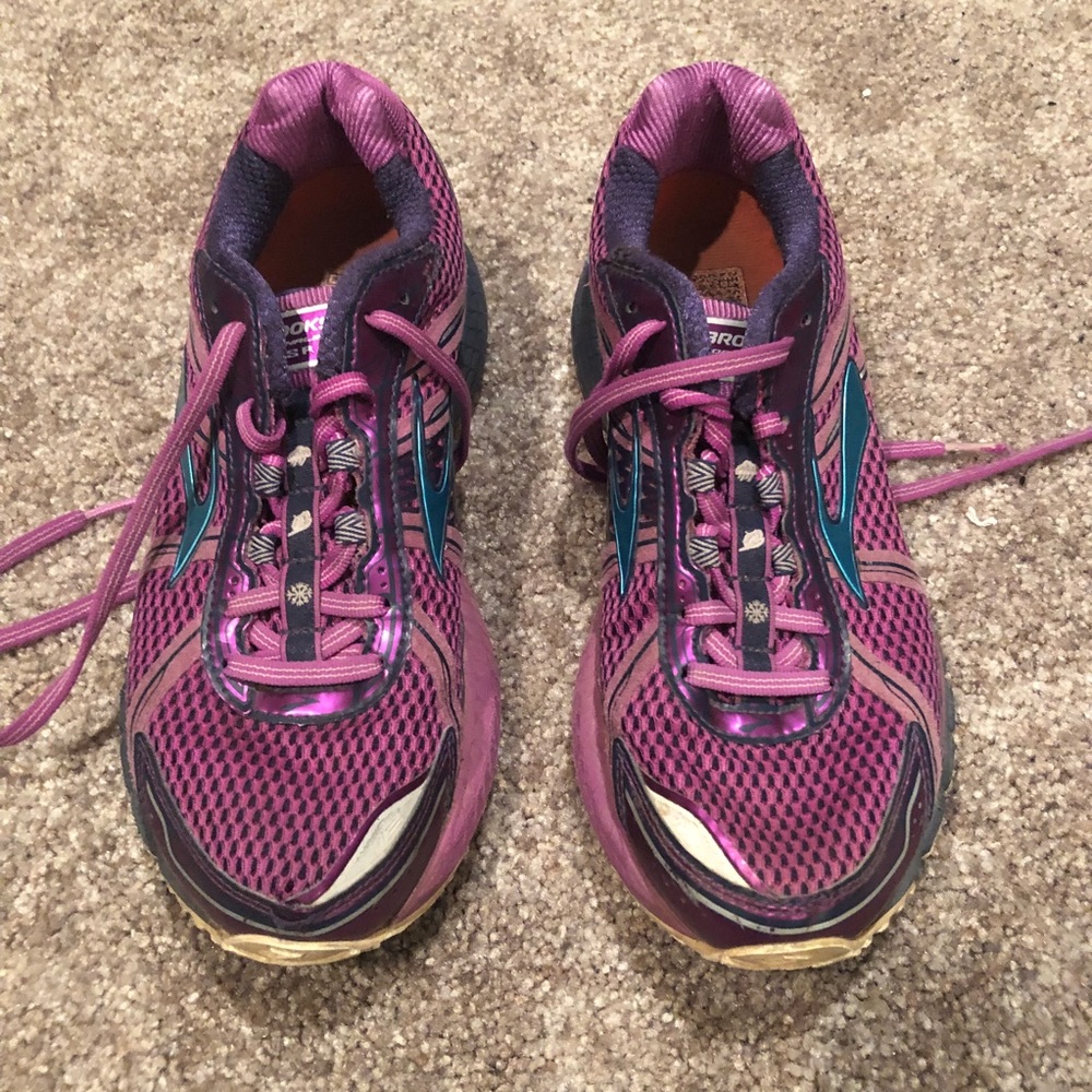 Brooks Adrenaline ASR running shoes